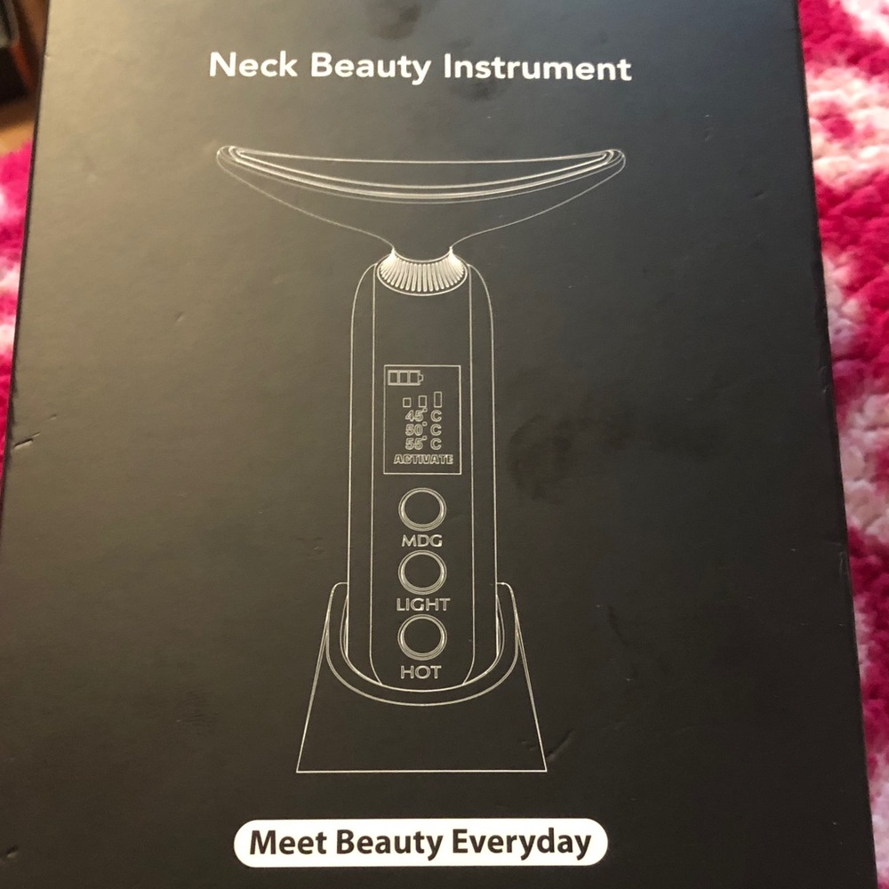 Neck Beauty Instrument – Black Neck Massager